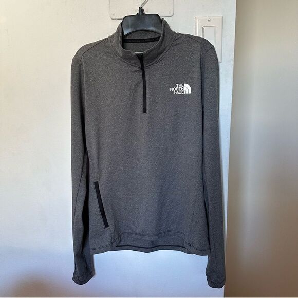NWOT Women’s XS The North Face quarter zip Running Long Sleeve Top - Picture 1 of 7
